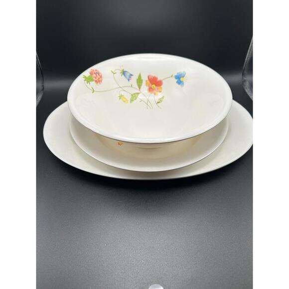 Vintage Melamine Set Of 3 Platter, Bowl and Plate Flowers 1970’s - Picture 1 of 9